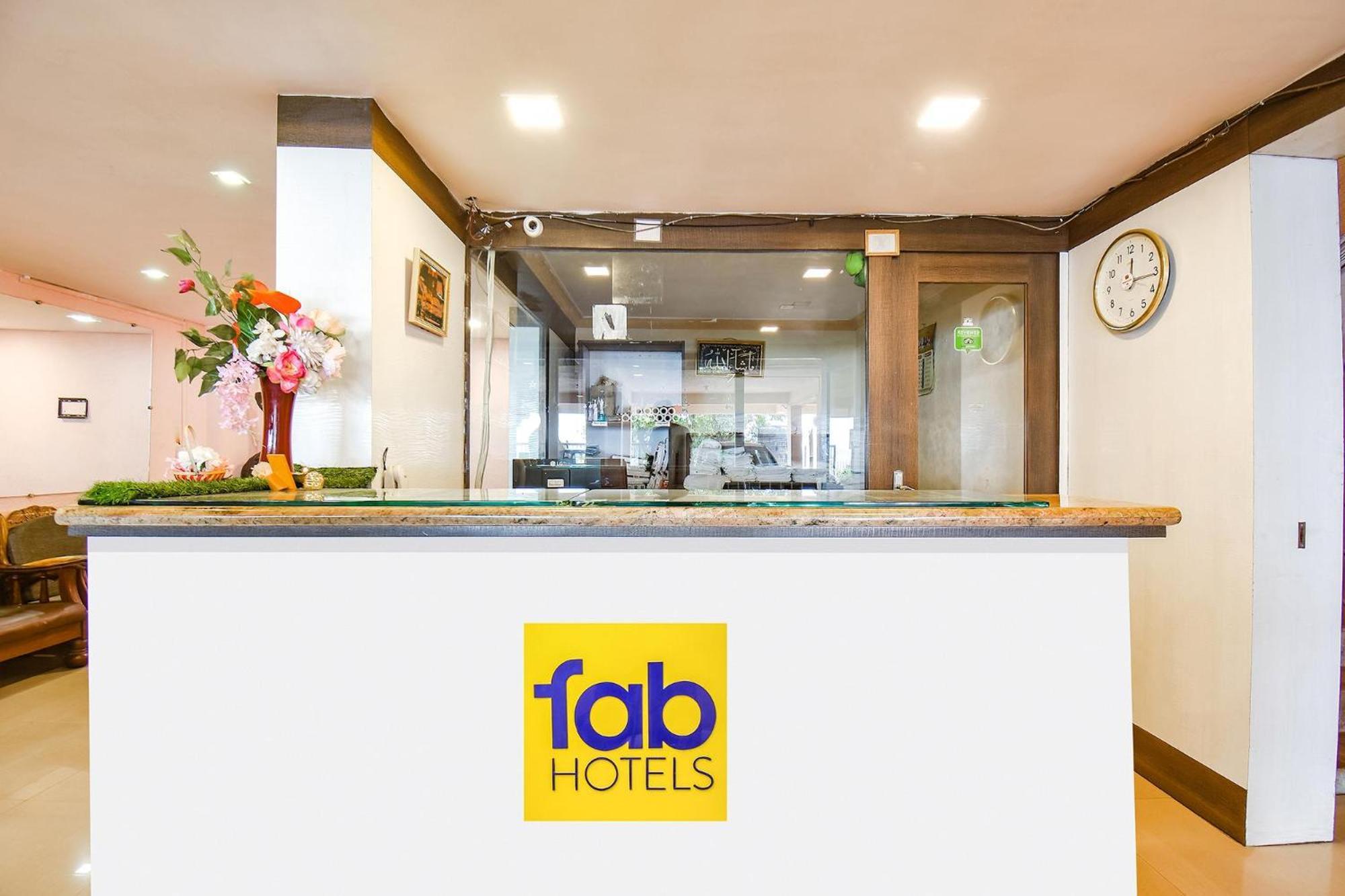 Fabhotel Bright Holidays Mahābaleshwar Extérieur photo